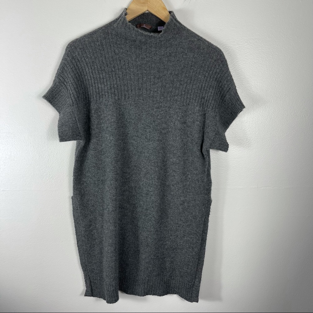 Cullen 100% Cashmere Mock Neck Side Slit Short Sleeve Sweater